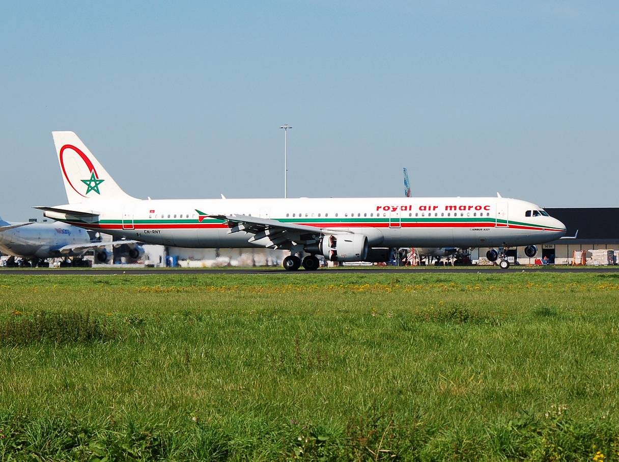 CN-RNY - A321-211 - Royal Air Maroc - AMS - 10-09-2006