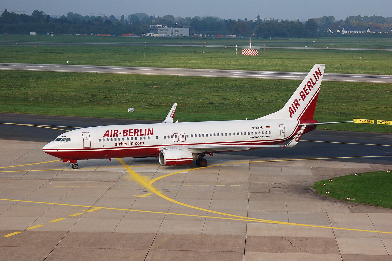D-ABAE - 737-86J(WL) - Air Berlin - DUS - 14-10-2006c