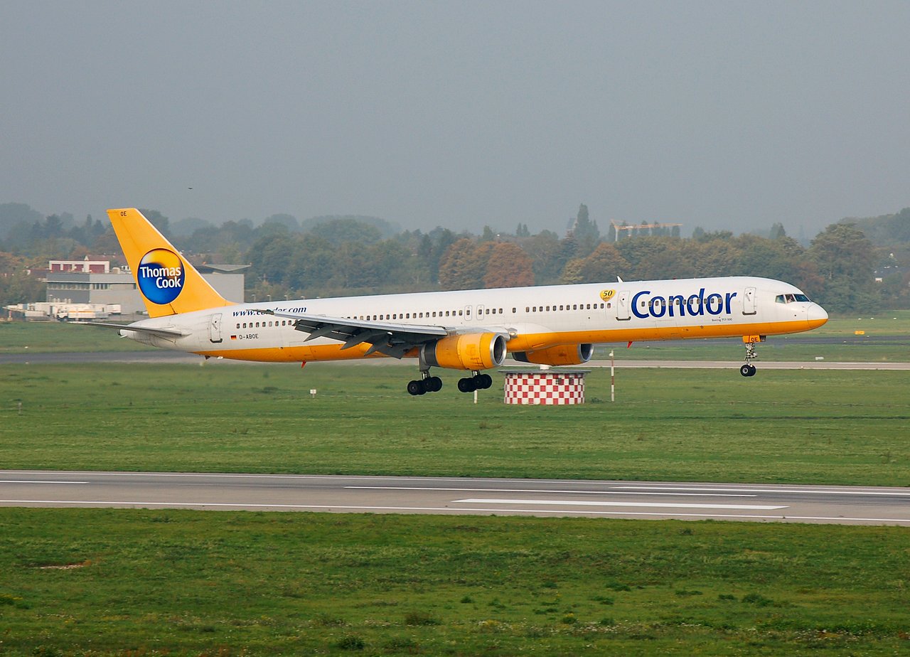 D-ABOE - 757-330 - Condor - DUS - 14-10-2006