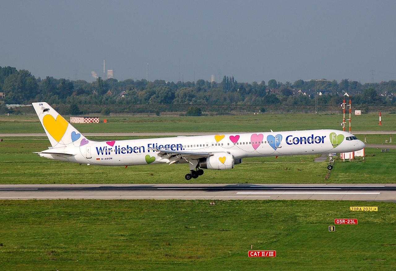 D-ABON - 757-330 - Condor - DUS - 14-10-2006