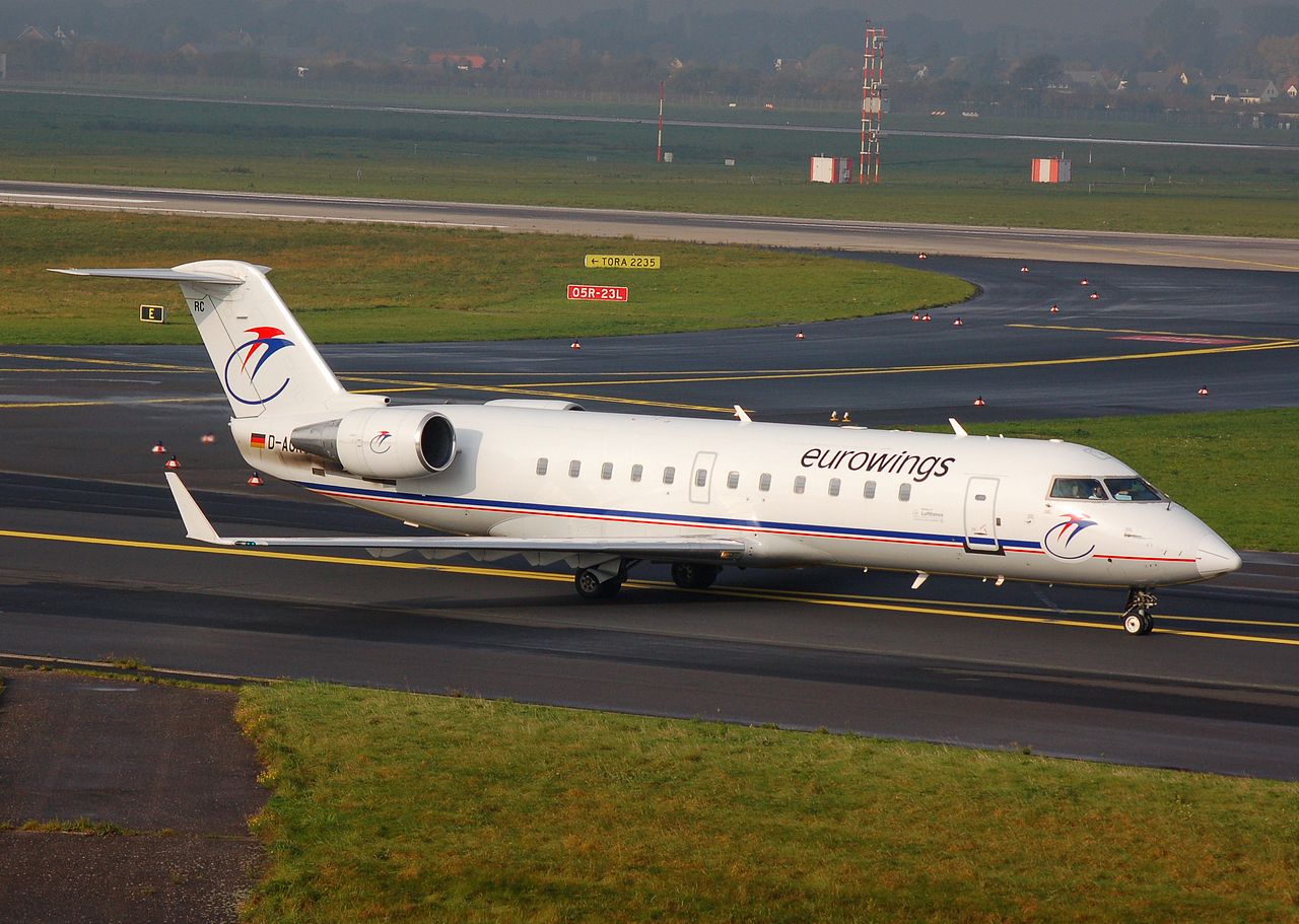 D-ACRD - CRJ-200ER - Eurowings - DUS - 03-11-2006