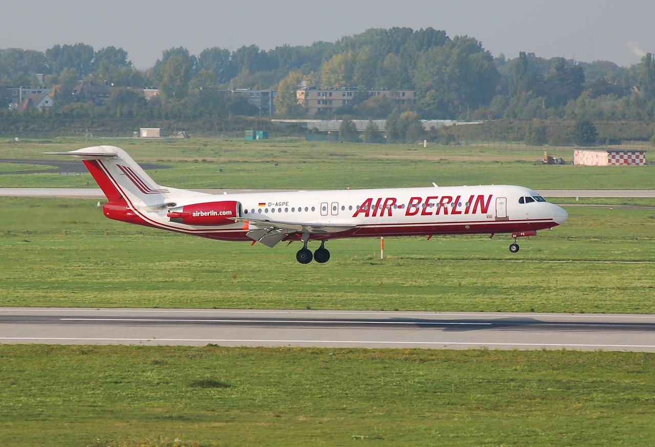 D-AGPE - Fokker 100 - Air Berlin - DUS - 14-10-2006