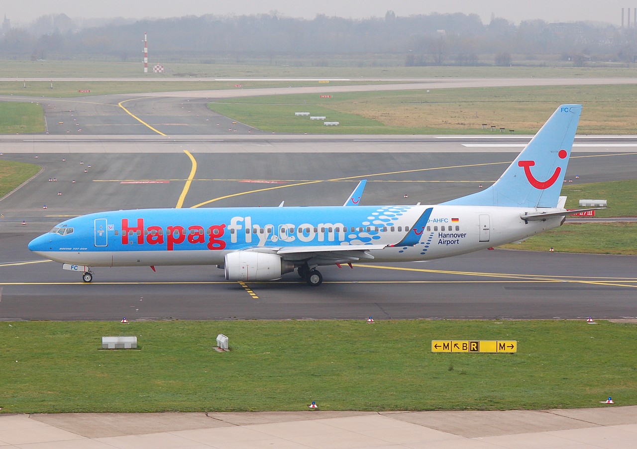 D-AHFC - 737-8K5(WL) - Hapagfly - DUS - 23-12-2006
