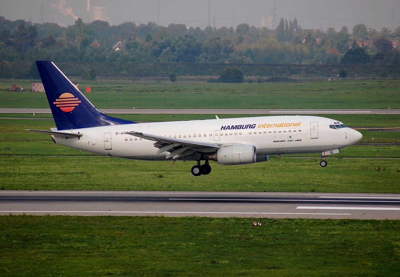 D-AHIE - 737-73S - Hamburg International - DUS - 14-10-2006