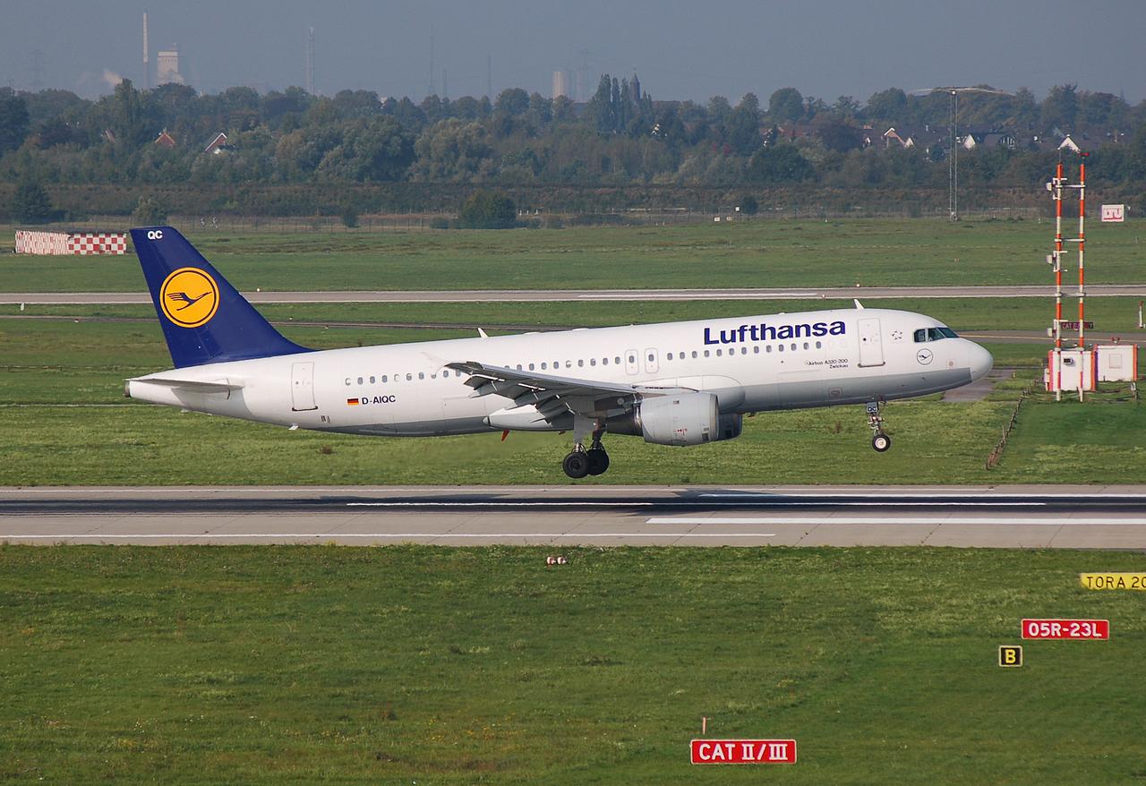 D-AIQC - A320-211 - Lufthansa - DUS - 14-10-2006
