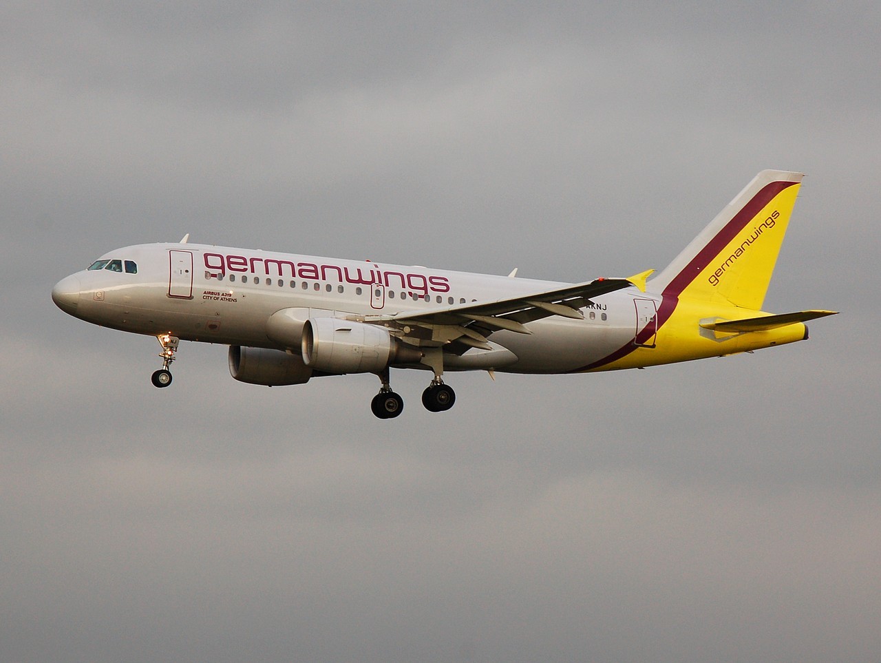 D-AKNJ - A319-112 - Germanwings - CGN - 31-10-2006