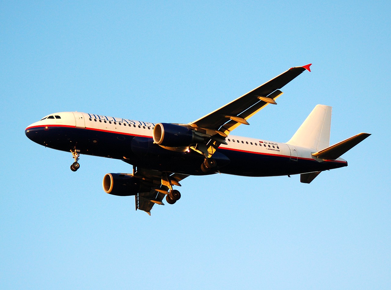 D-AXLC - A320-214 - Hellas Jet - BRU - 26-11-2006