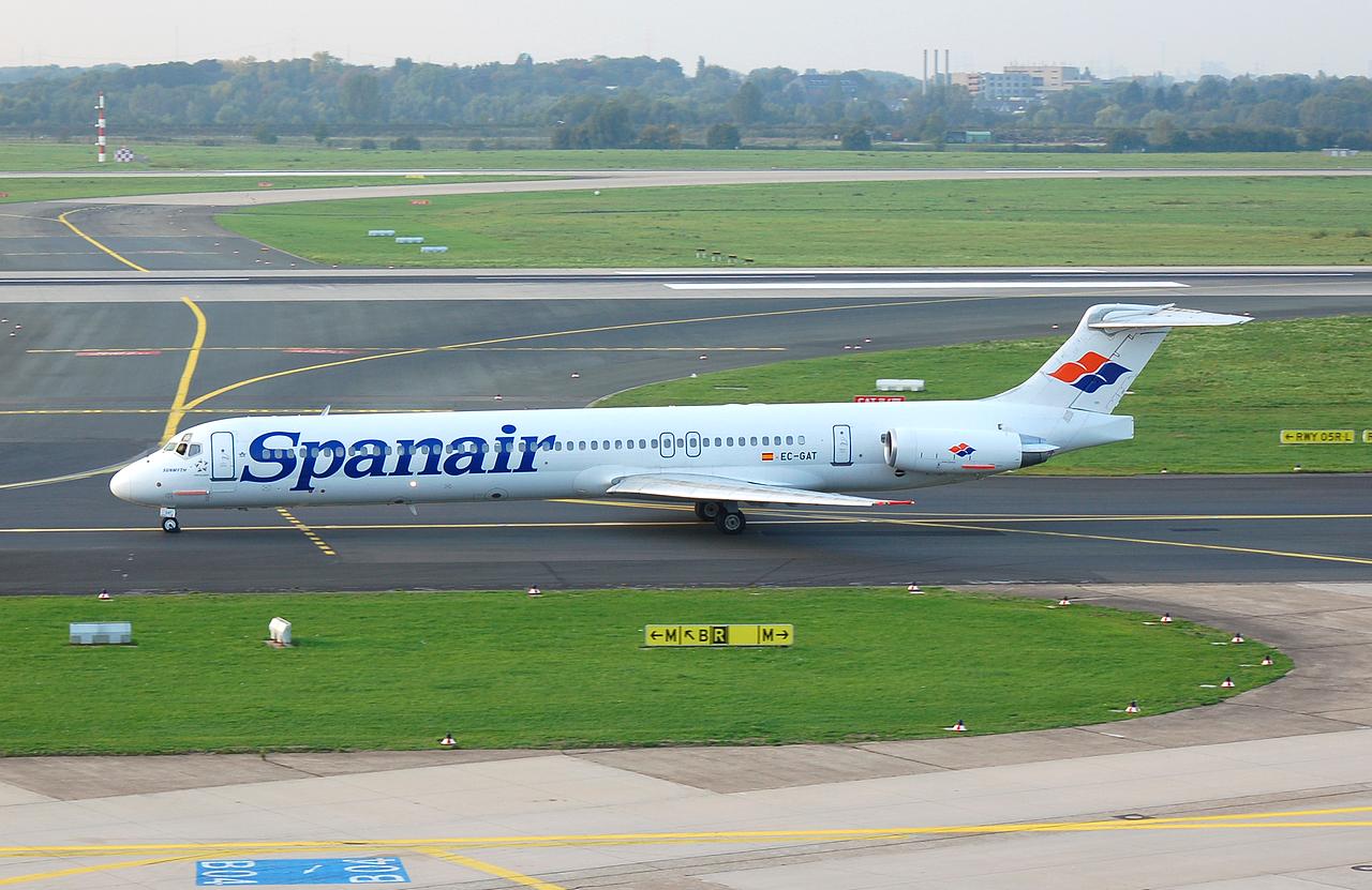 EC-GAT - MD-83 - Spanair - DUS - 14-10-2006