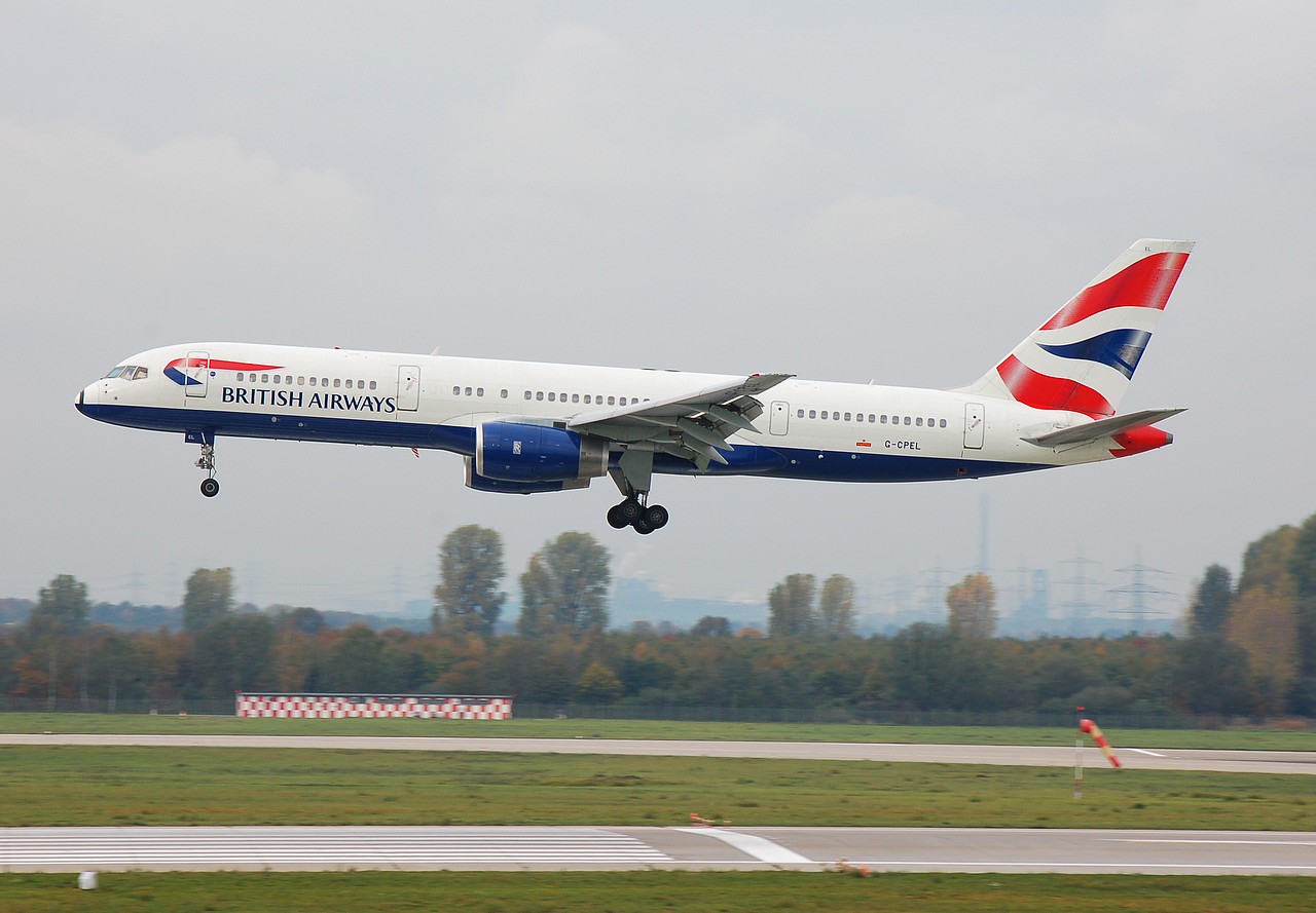 G-CPEL - 757-236 - British Airways - DUS - 03-11-2006