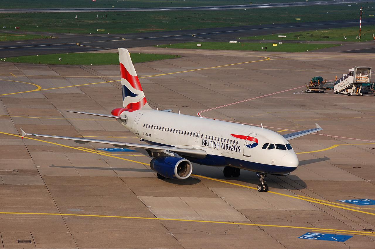 G-EUPS - A319-131 - British Airways - DUS - 14-10-2006b