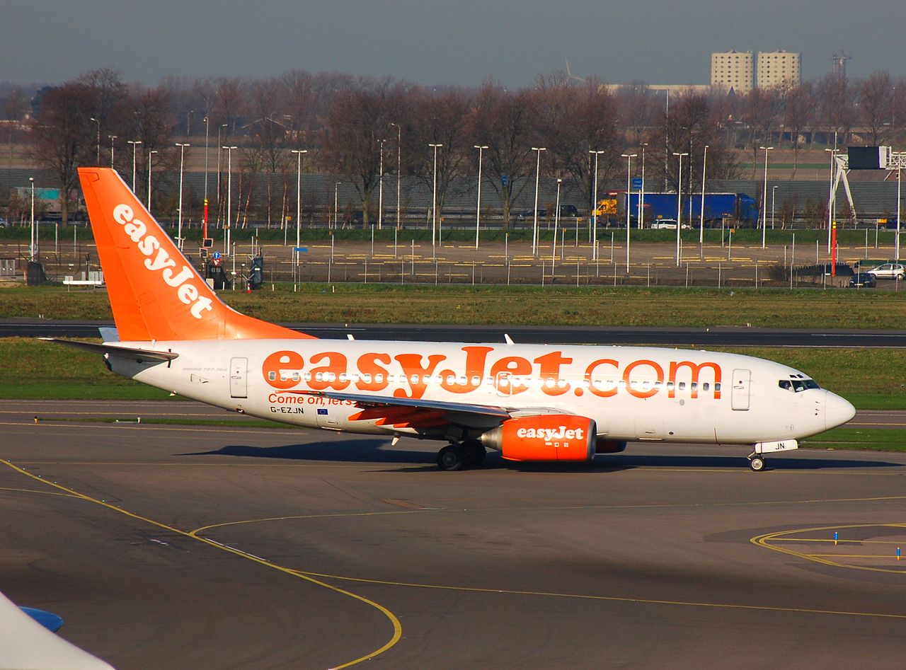 G-EZJN - 737-73V - easyJet - AMS - 27-11-2006