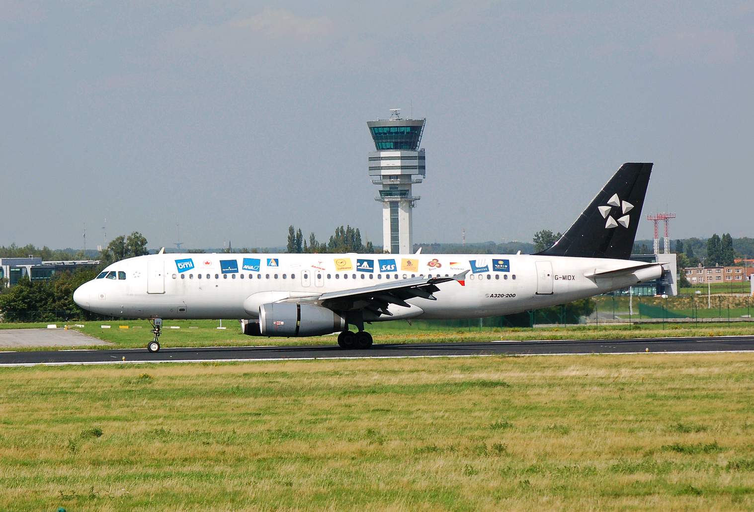 G-MIDX - A320-232 - bmi British Midland - BRU - 06-09-2006