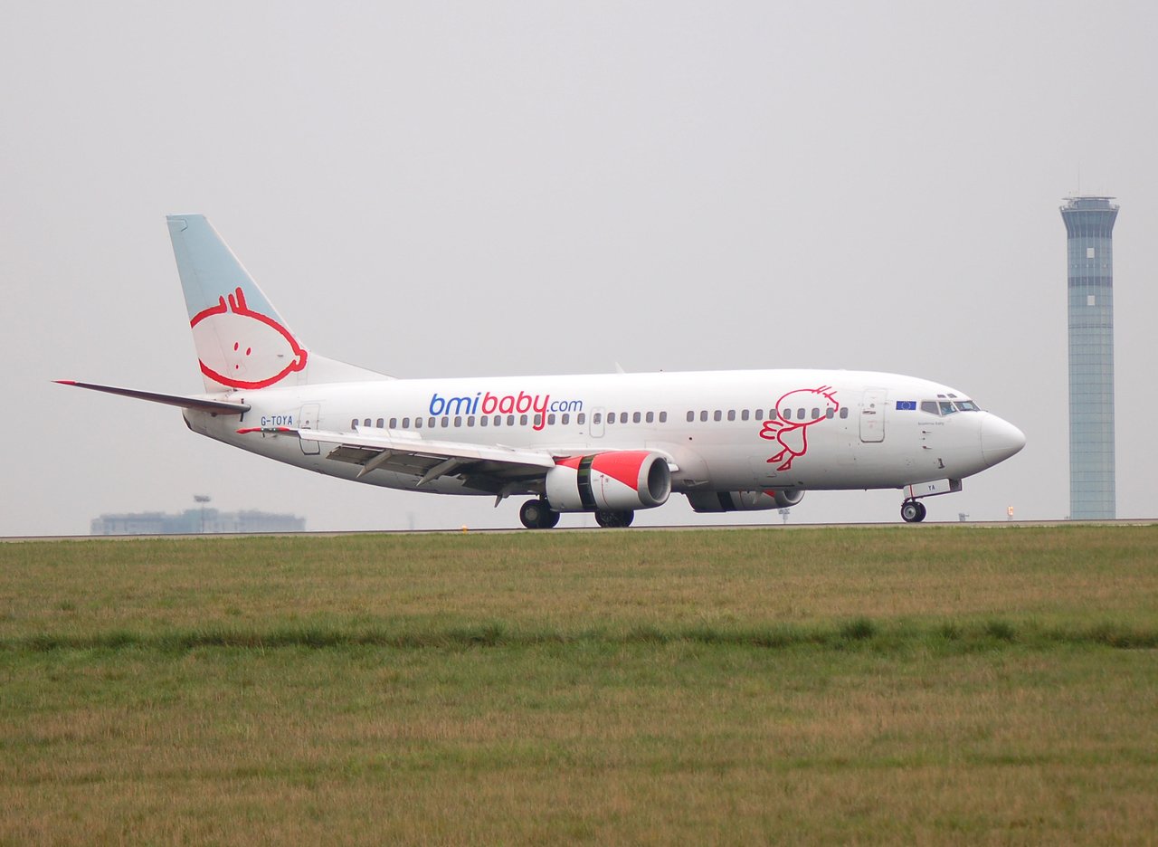 G-TOYA - 737-3Q8 - bmiBaby - CDG - 17-09-2006