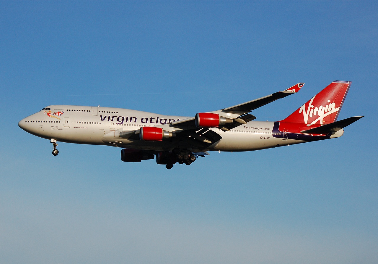 G-VLIP - 747-443 - Virgin Atlantic Airways - LGW - 10-12-2006
