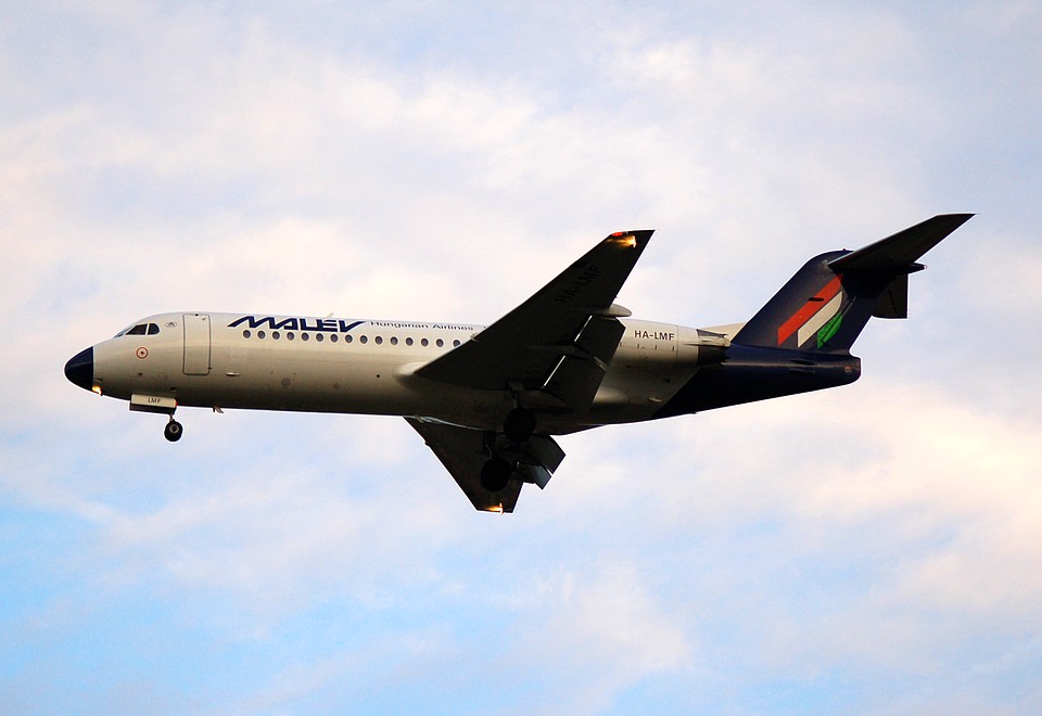 HA-LMF - Fokker 70 - Malev Hungarian Airlines - BRU - 16-11-2006