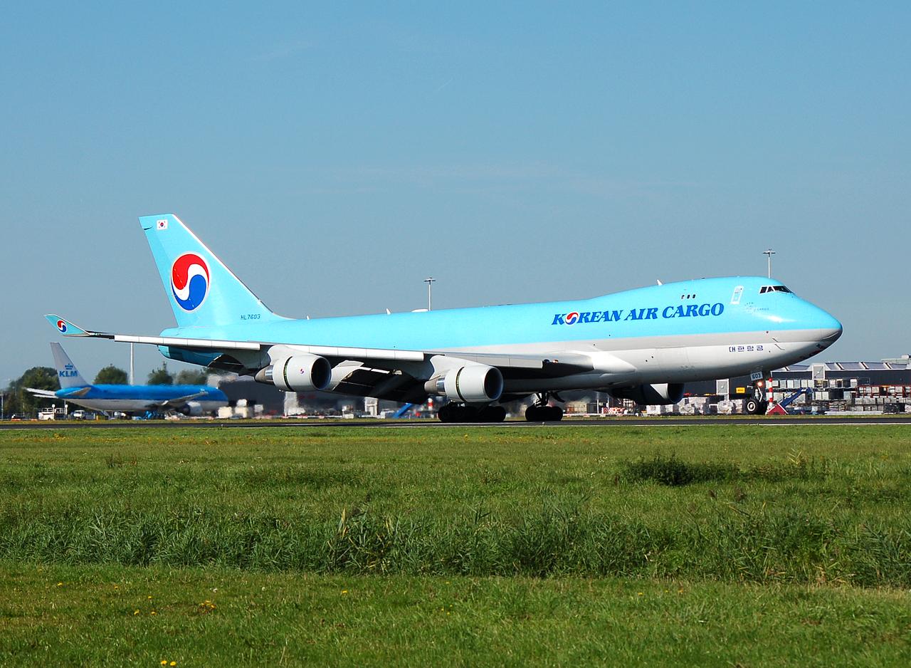 HL7603 - 747-4B5F(ER) - Korean Air Lines - AMS - 10-09-2006