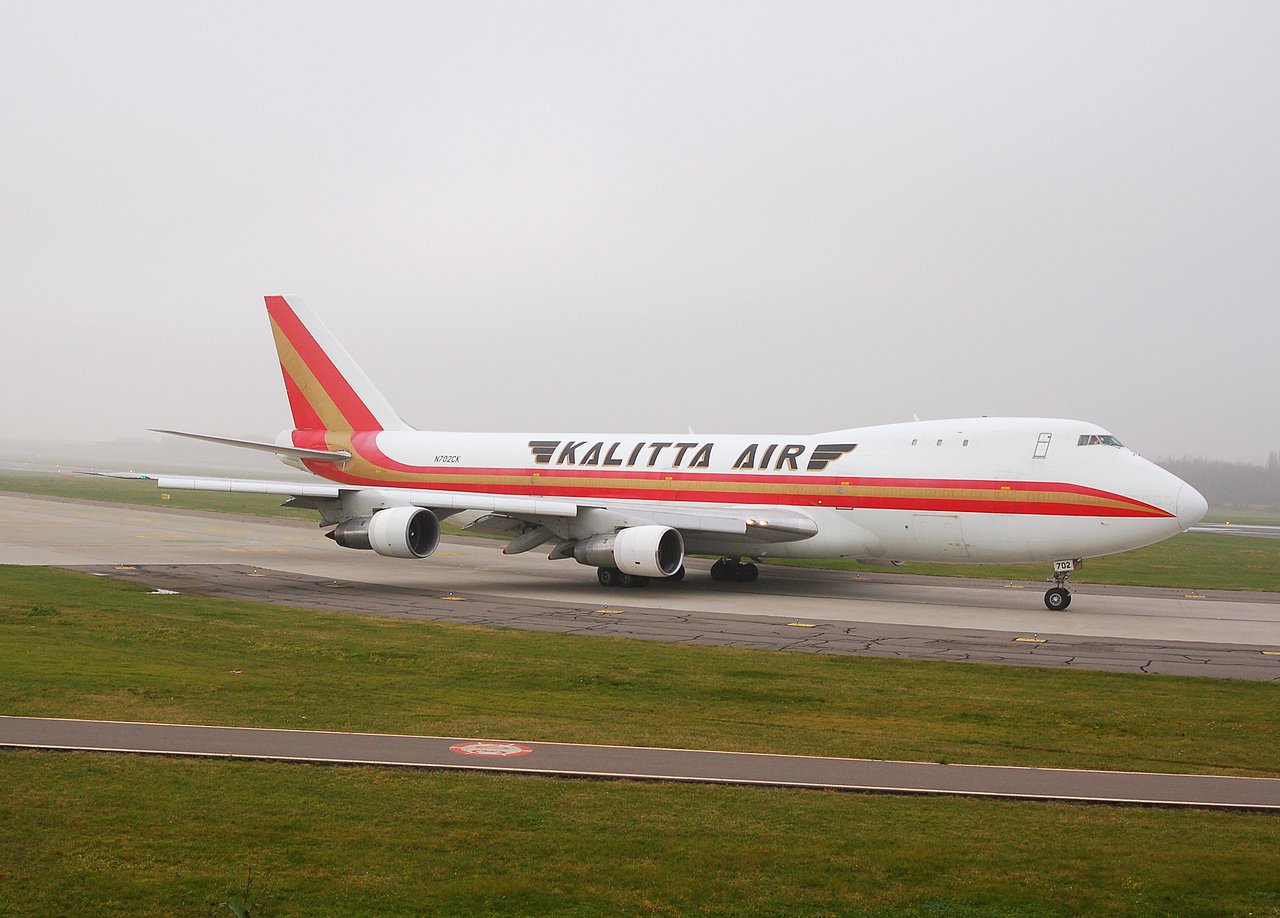N702CK - 747-146 - Kalitta Air - LGG - 19-12-2006