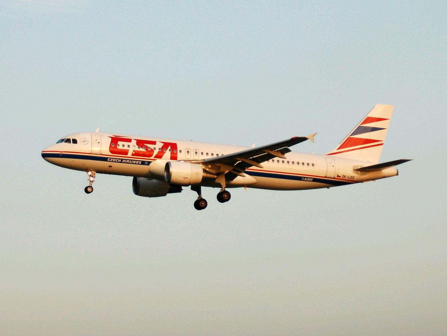 OK-LEE - A320-214 - CSA Czech Airlines - BRU - 06-09-2006