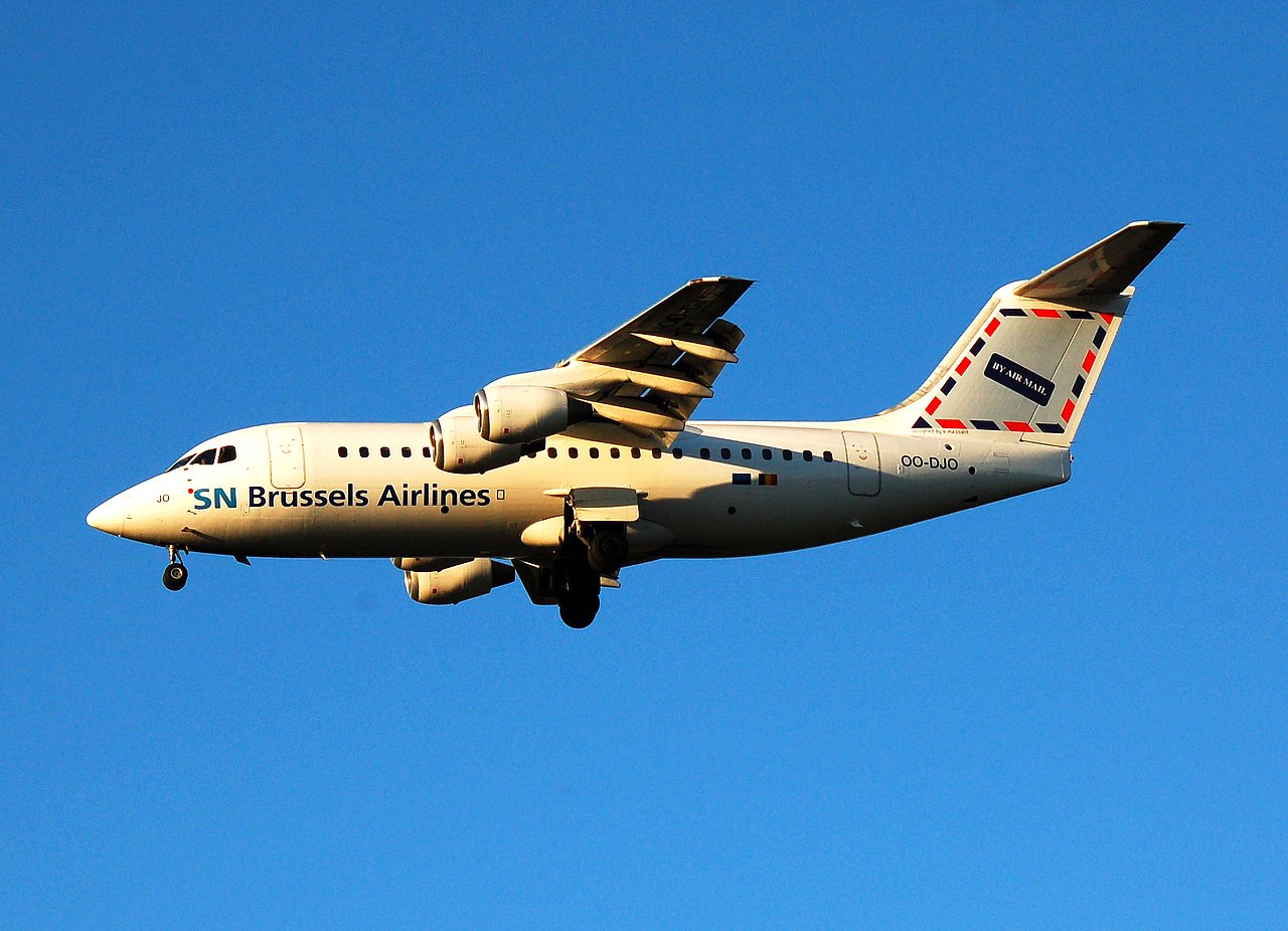 OO-DJO - RJ85 - SN Brussels Airlines - BRU - 26-11-2006