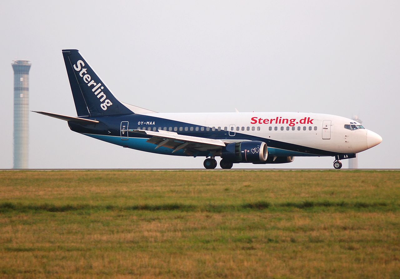 OY-MAA - 737-5L9 - Sterling European - CDG - 17-09-2006