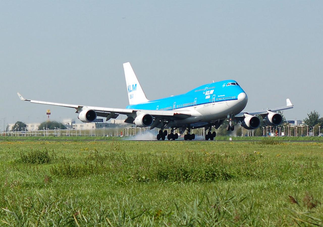 PH-BEP - 747-406 - KLM Royal Dutch Airlines - AMS - 10-09-2006