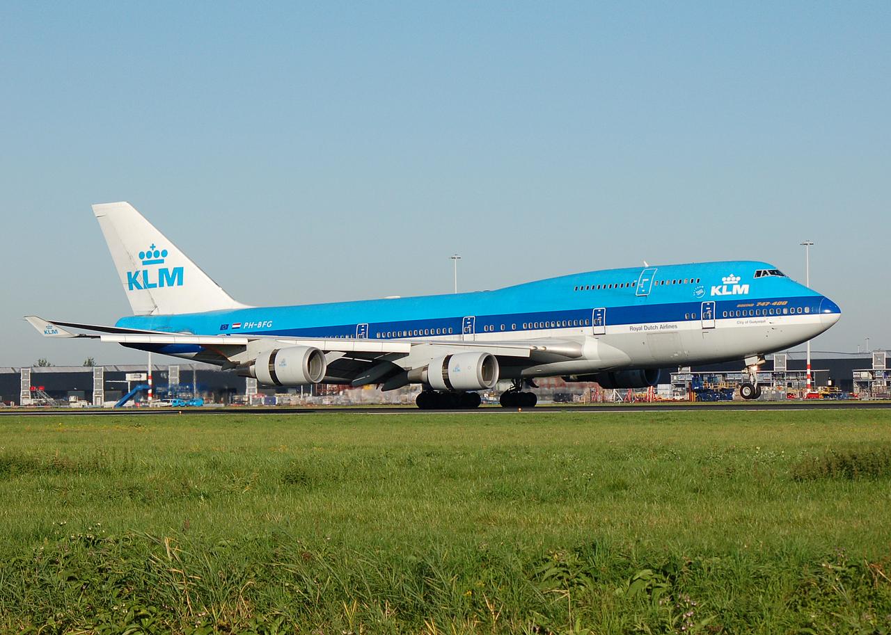 PH-BFG - 747-406 - KLM Royal Dutch Airlines - AMS - 10-09-2006