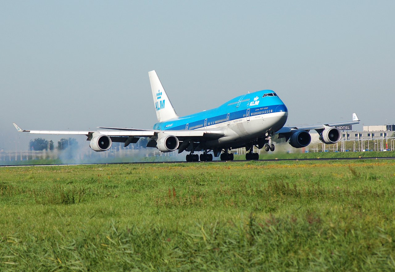 PH-BFS - 747-406M - KLM Royal Dutch Airlines - AMS - 10-09-2006