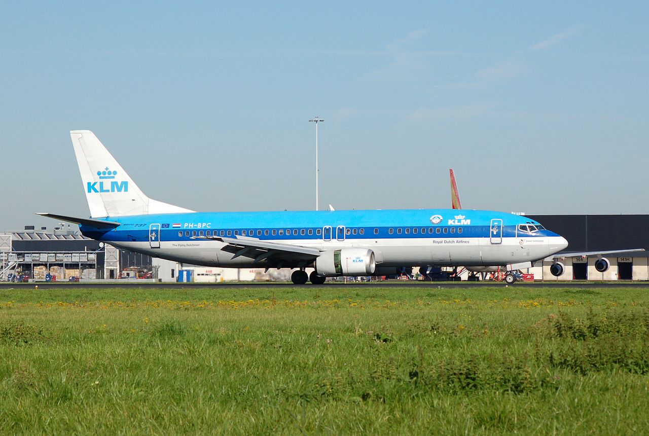 PH-BPC - 737-4Y0 - KLM Royal Dutch Airlines - AMS - 10-09-2006