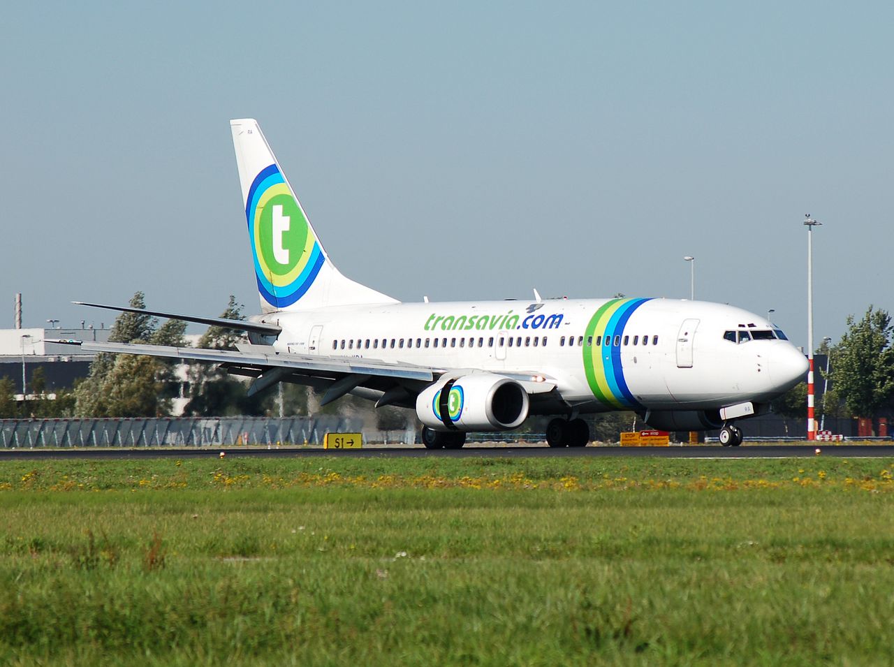 PH-HRA - 737-7K2 - Transavia - AMS - 10-09-2006