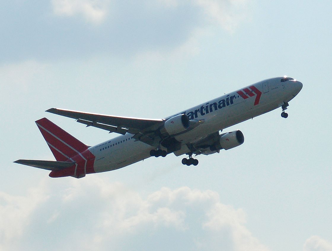 PH-MCM - 767-31A(ER) - Martinair Holland - BRU - 06-08-2006