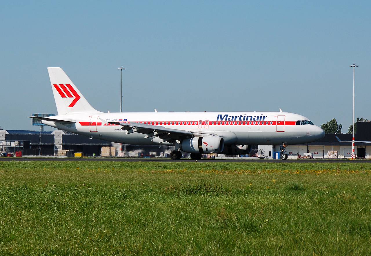 PH-MPD - A320-232 - Martinair Holland - AMS - 10-09-2006