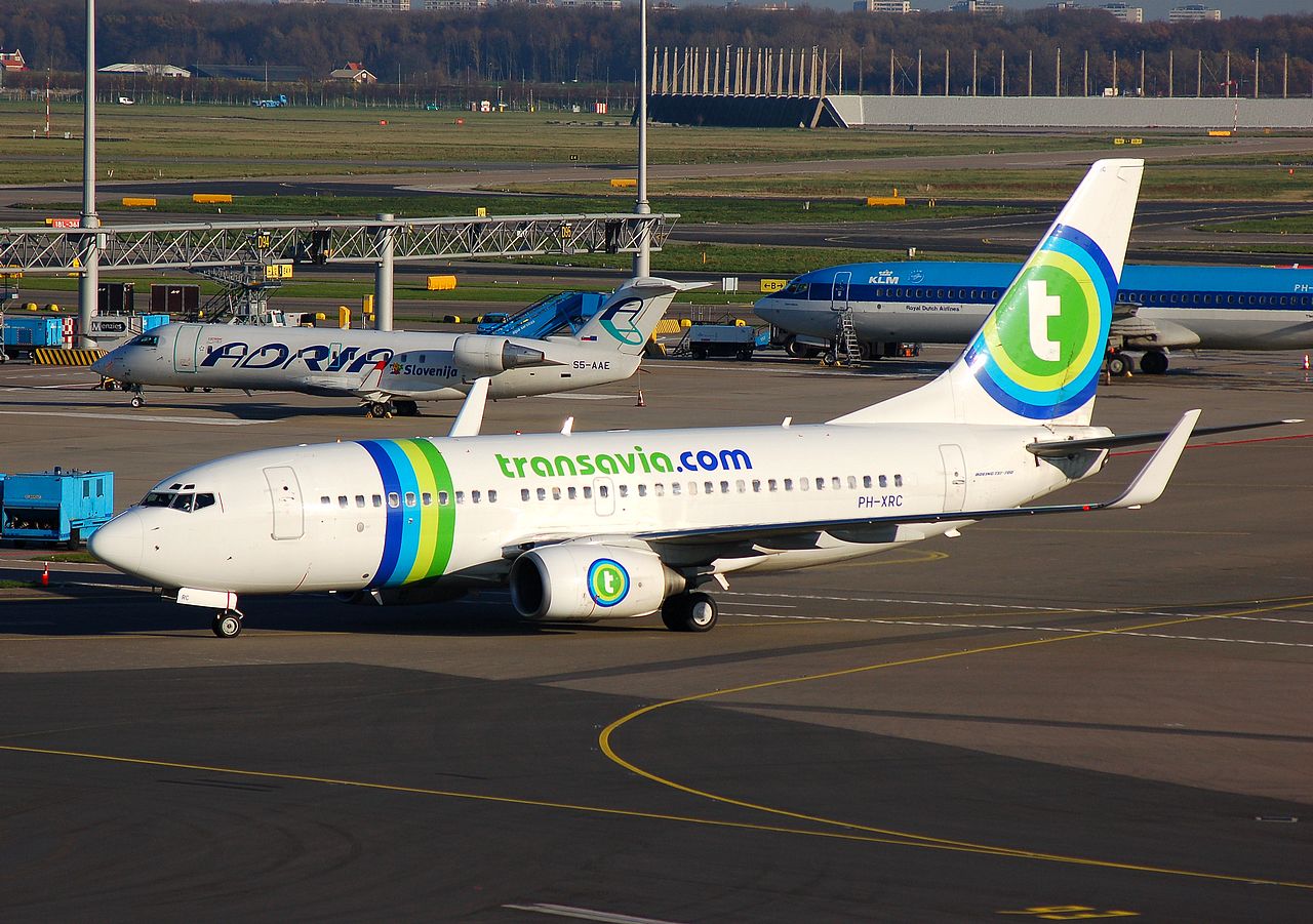 PH-XRC - 737-7K2(WL) - Transavia - AMS - 26-11-2006