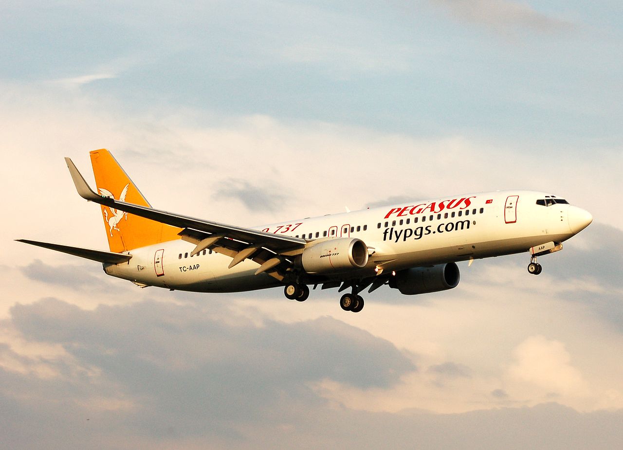 TC-AAP - 737-86N(WL) - Pegasus - BRU - 18-06-2006