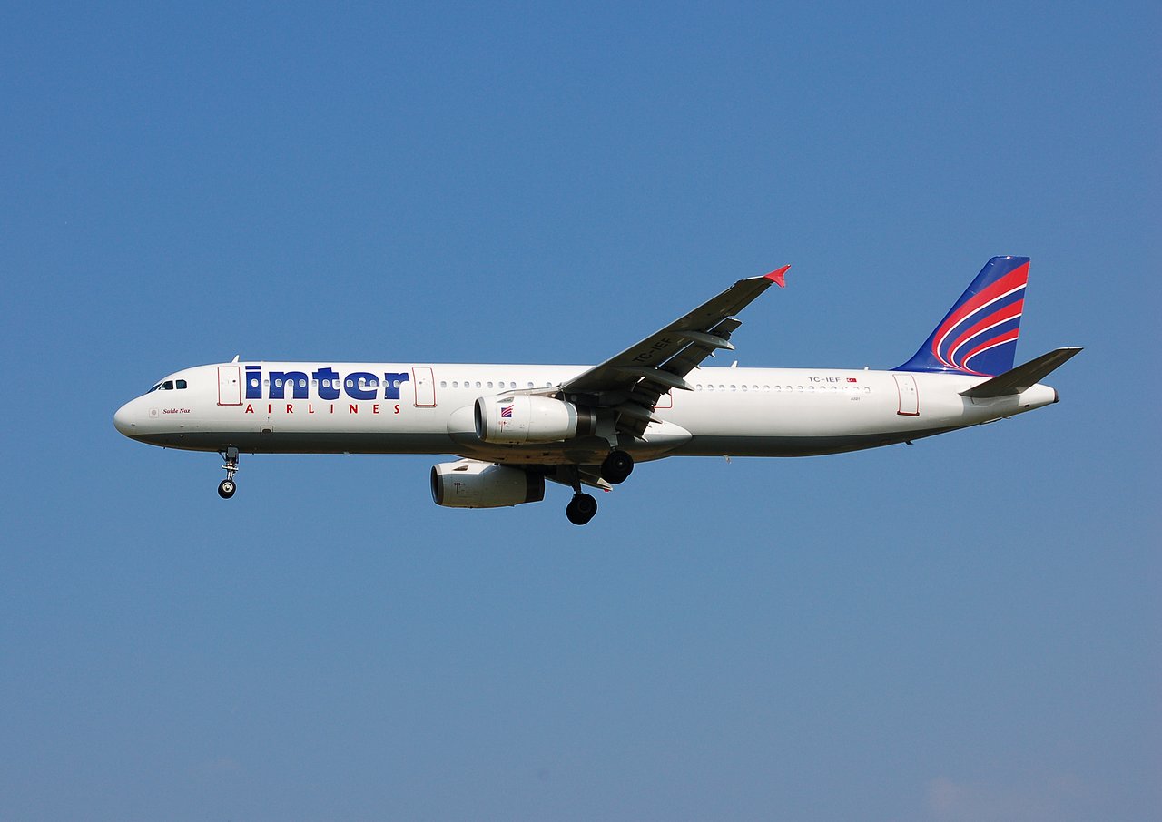 TC-IEF - A321-231 - Inter Express Airlines - BRU - 29-06-2006