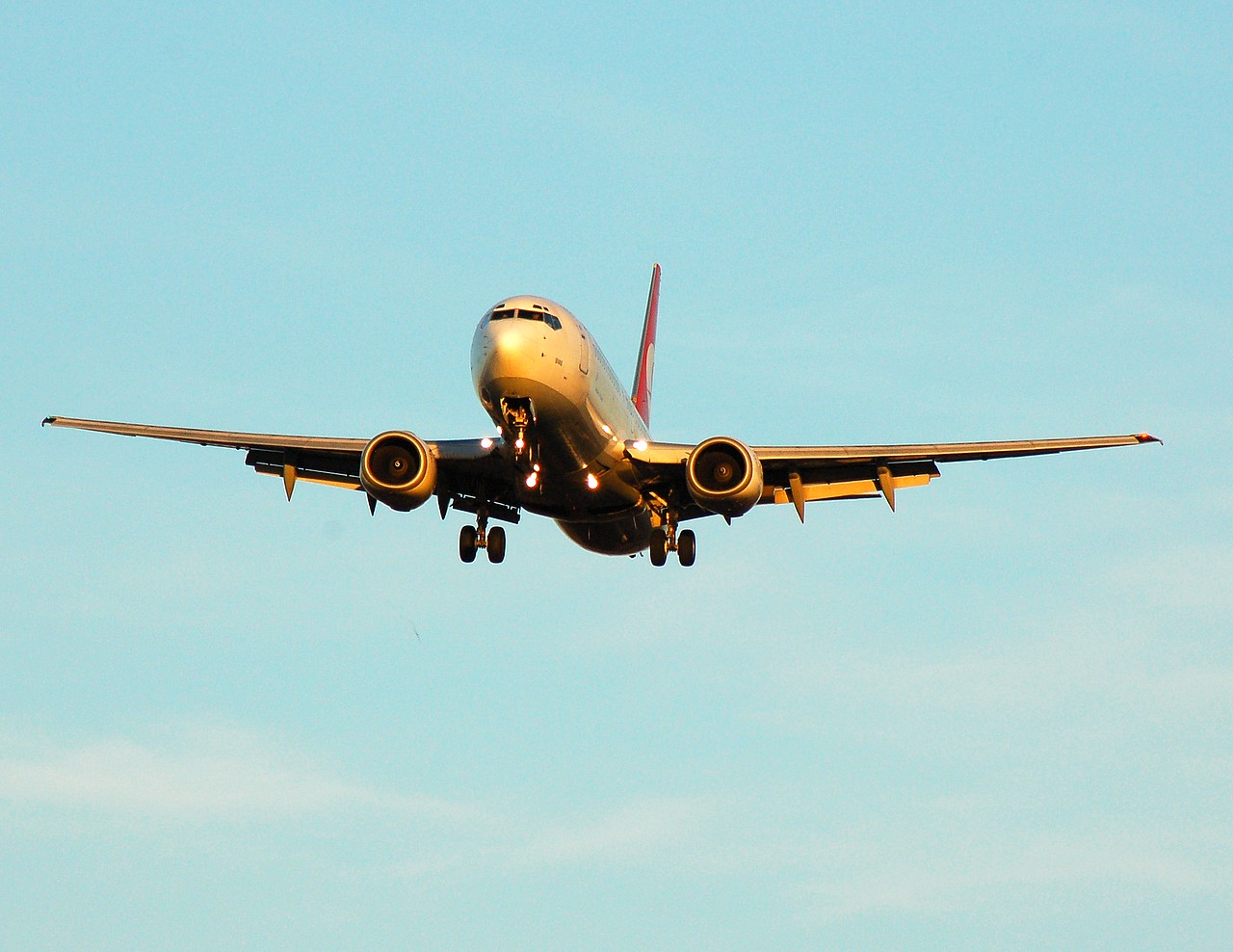 TC-JFI - 737-8F2 - Turkish Airlines - BRU - 26-11-2006