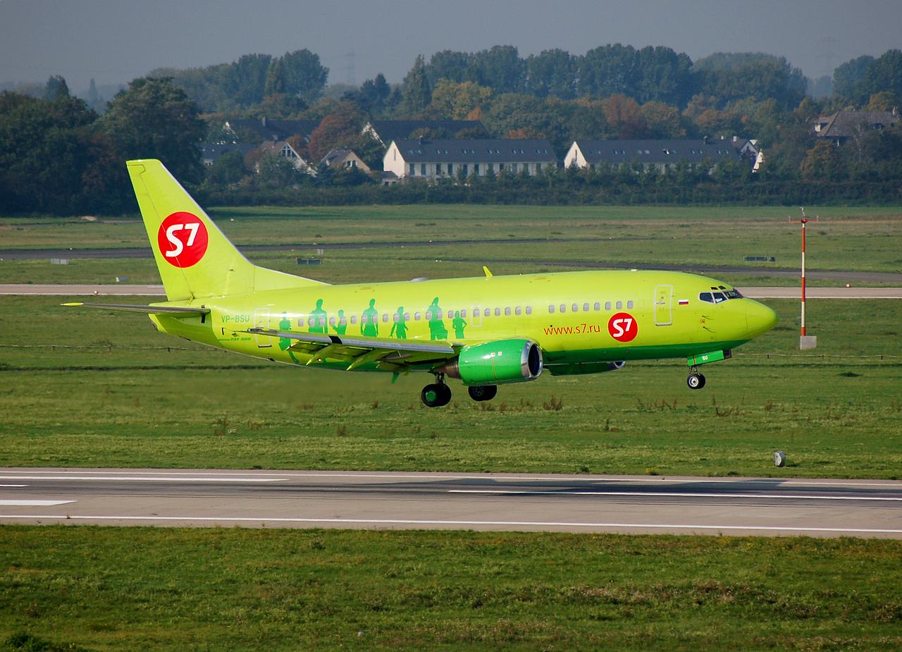 VP-BSU - 737-522 - S7 Airlines - DUS - 14-10-2006