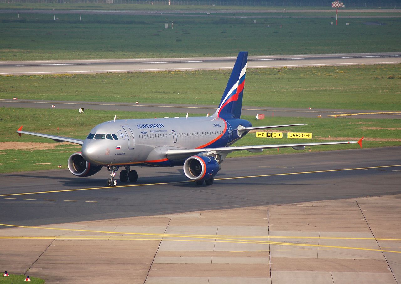 VP-BWL - A319-111 - Aeroflot _ Russian Airlines - DUS - 14-10-2006b