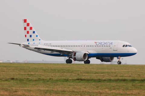 9A-CTK - A320-214 - Croatia Airlines - CDG - 17-09-2006