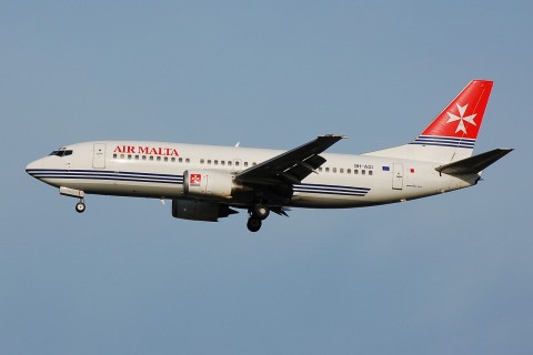 9H-ADI - 737-33A - Air Malta - LGW - 10-12-2006