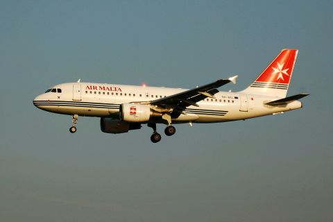 9H-AEL - A319-111 - Air Malta - BRU - 06-09-2006