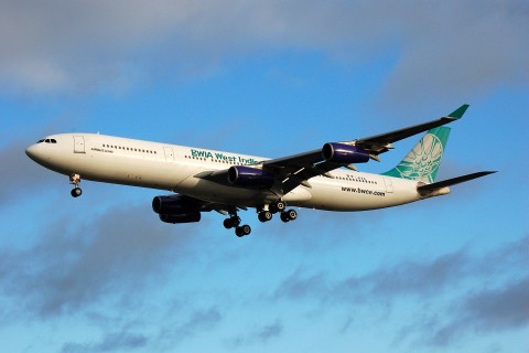 9Y-JIL - A340-311 - BWIA International Airways - LHR - 13-11-2006