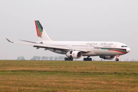 A40-KA - A330-243 - Gulfair - CDG - 17-09-2006