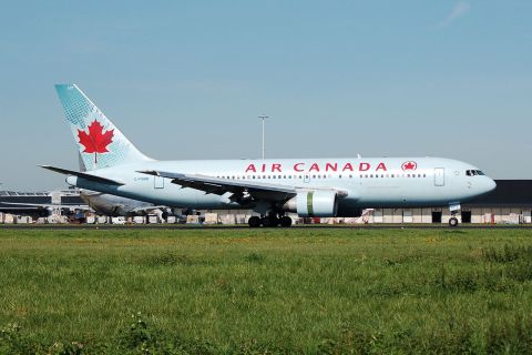 C-FVNM - 767-209 - Air Canada - AMS - 10-09-2006