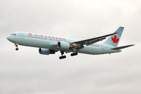 C-GHOZ - 767-375(ER) - Air Canada - LHR - 13-11-2006