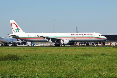 CN-RNY - A321-211 - Royal Air Maroc - AMS - 10-09-2006