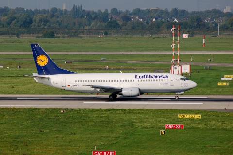 D-ABXT - 737-330 - Lufthansa - DUS - 14-10-2006