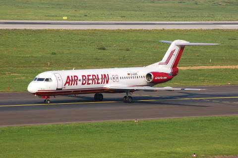 D-AGPE - Fokker 100 - Air Berlin - DUS - 14-10-2006b