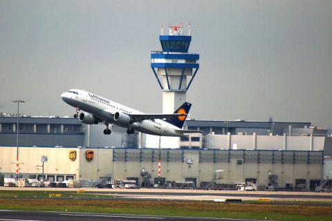 D-AIPU - A320-211 - Lufthansa - CNG - 31-10-2006