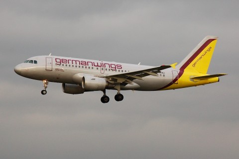 D-AKNJ - A319-112 - Germanwings - CGN - 31-10-2006