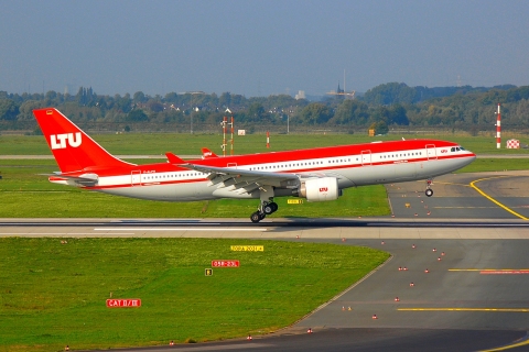 D-ALPH - A330-223 - LTU International Airways - DUS - 14-10-2006